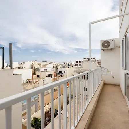Sea Breeze Marsaskala