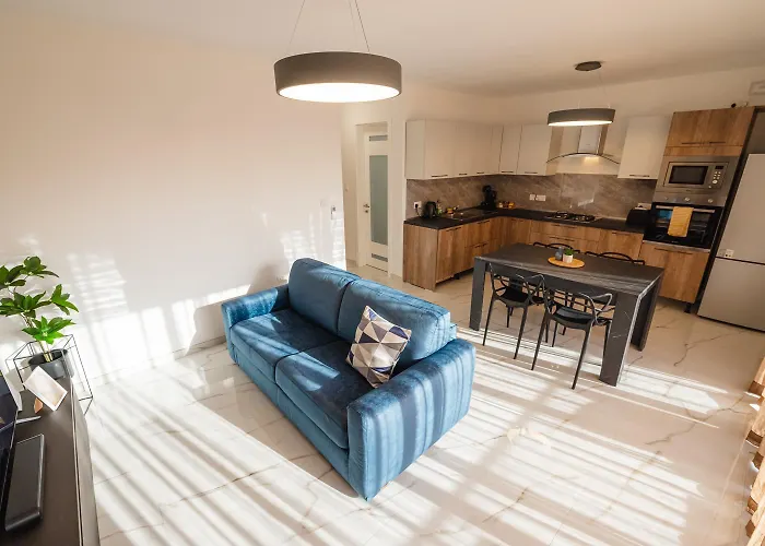 Sea Breeze Apartament *